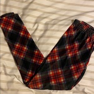 BNWOT Girls plaid leggings